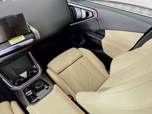 New 2026 BMW X3 xDrive30 w/ Convenience Package image 24