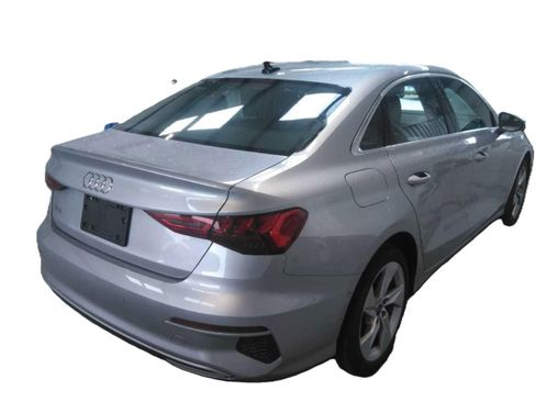 Used 2024 Audi A3 2.0T Premium FWD image 2