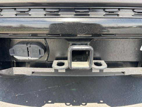 Used 2024 Jeep Grand Cherokee Limited w/ Luxury Tech Group II image 11