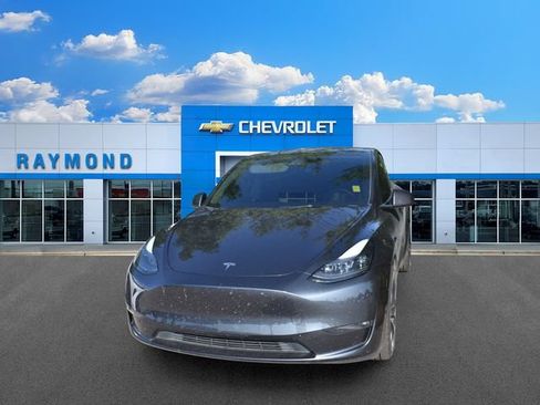 Used 2024 Tesla Model Y Performance AWD/4WD image 4