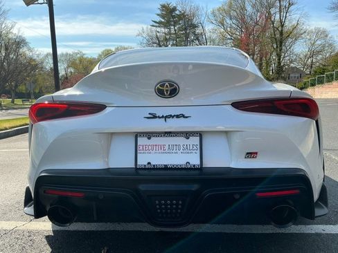 Used 2022 Toyota Supra Premium w/ Driver Assist Package RWD image 5