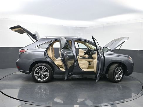 Used 2013 Lexus RX 450h AWD w/ Navigation Pkg image 33