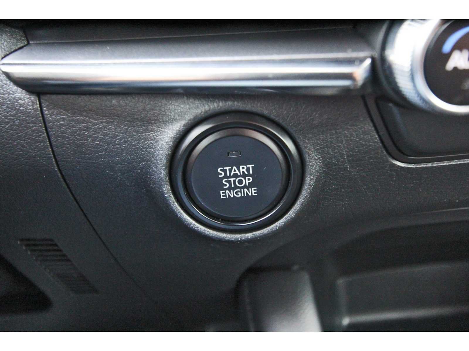 Used 2024 MAZDA MAZDA3 s FWD image 26