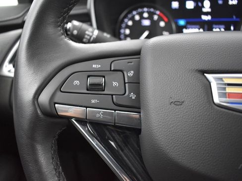 Used 2023 Cadillac XT6 Premium Luxury w/ Technology Package image 15