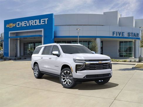 New 2025 Chevrolet Suburban Premier image 1
