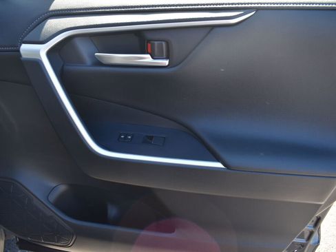 Certified 2021 Toyota RAV4 Limited AWD/4WD image 19