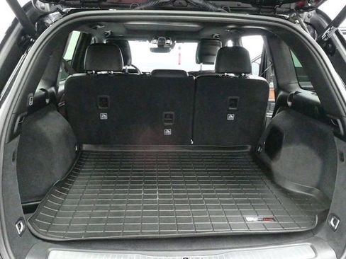 Used 2023 Jeep Grand Cherokee Summit AWD/4WD image 13