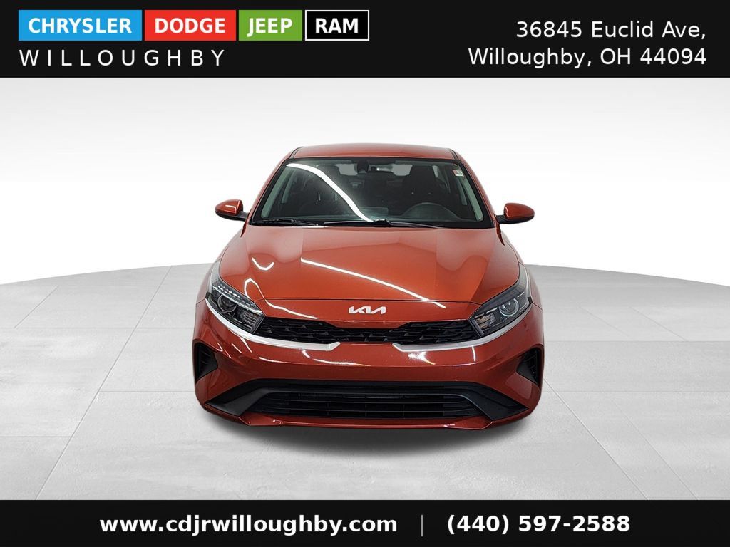 Used 2022 Kia Forte LXS FWD image 2