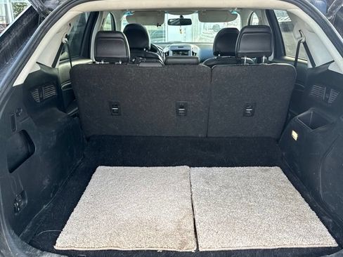 Used 2018 Ford Edge Titanium w/ Equipment Group 301A FWD image 15