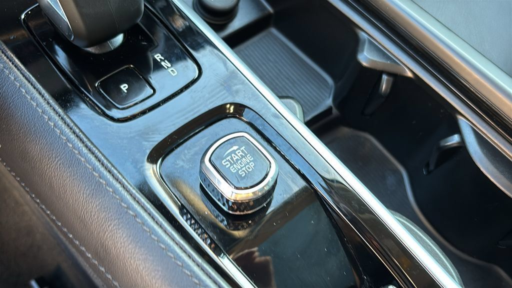 Certified 2023 Volvo S90 B6 Plus AWD/4WD image 14
