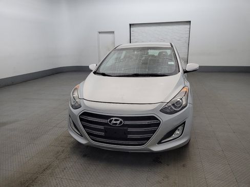 Used 2016 Hyundai Elantra GT w/ Option Group 02 image 15