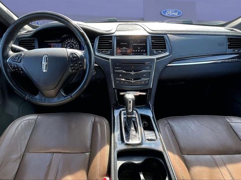 Used 2013 Lincoln MKS AWD image 7