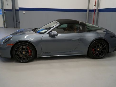 Certified 2026 Porsche 911 Targa 4 GTS image 2