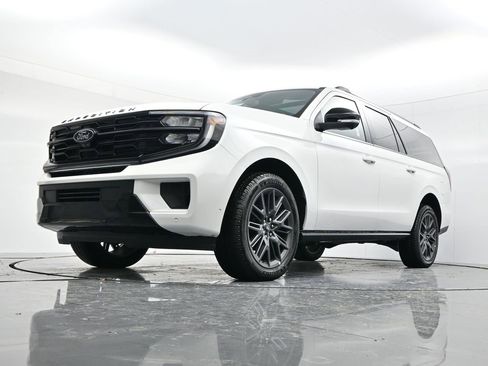 New 2025 Ford Expedition Max Platinum w/ Stealth Performance Package image 48