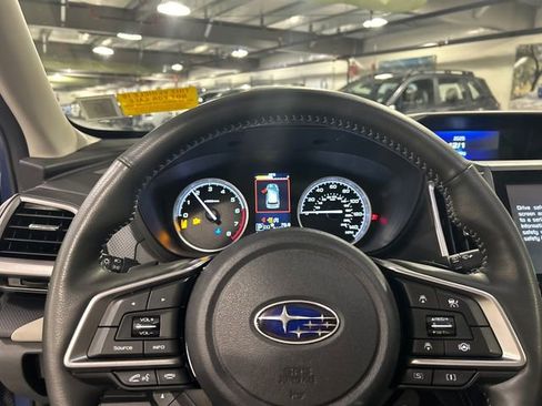 Used 2023 Subaru Forester Limited image 12