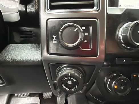 Used 2018 Ford F150 XLT w/ Equipment Group 302A Luxury image 20