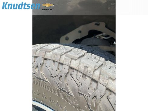 Used 2022 Ford F150 Lariat w/ Equipment Group 502A High AWD/4WD image 9