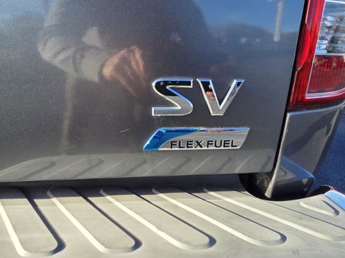 Used 2017 Nissan Frontier SV w/ SV Value Truck Package image 9