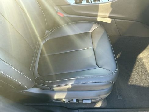 New 2025 Jeep Grand Cherokee L Limited image 13