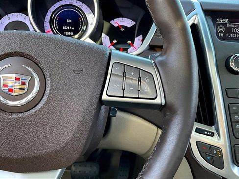 Used 2012 Cadillac SRX Luxury image 21