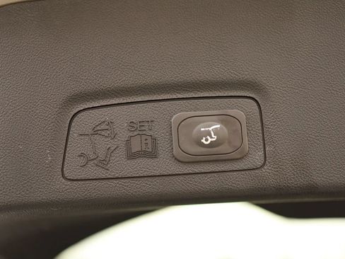 Used 2015 Lincoln MKC AWD w/ Equipment Group 102A Reserve image 43
