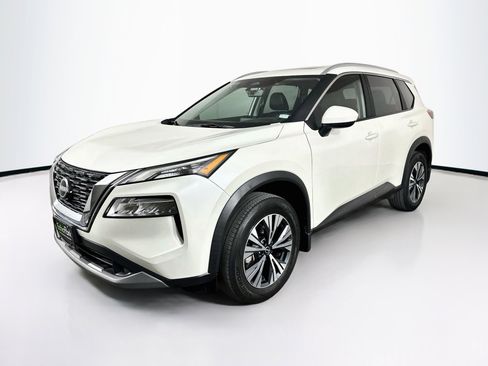 Used 2023 Nissan Rogue SV w/ SV Premium B Package AWD/4WD image 3