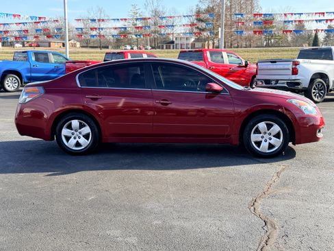 Used 2008 Nissan Altima 2.5 S w/ Emergency Aid Pkg image 4