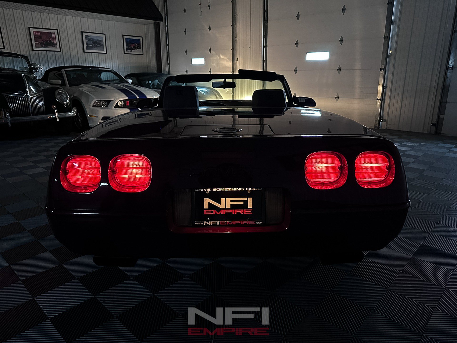 Used 1993 Chevrolet Corvette Coupe RWD image 47
