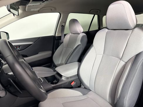 Used 2023 Subaru Outback Premium AWD/4WD image 21
