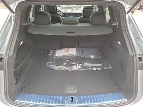 New 2026 Porsche Cayenne image 15