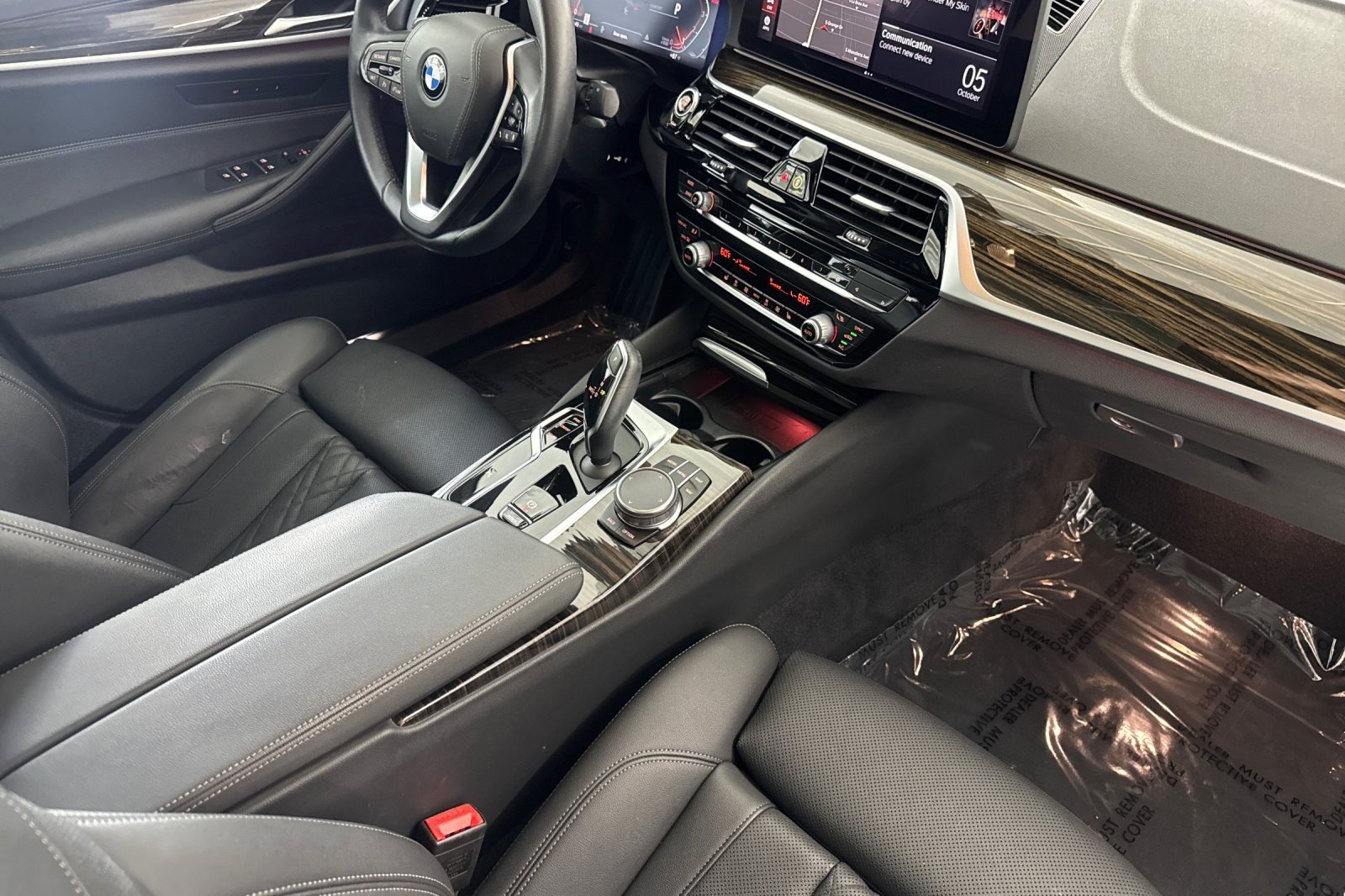 Used 2023 BMW 530i w/ Convenience Package RWD image 33