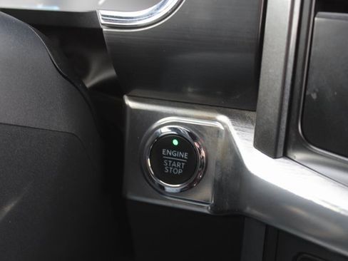 Used 2023 Ford F150 Lariat image 29