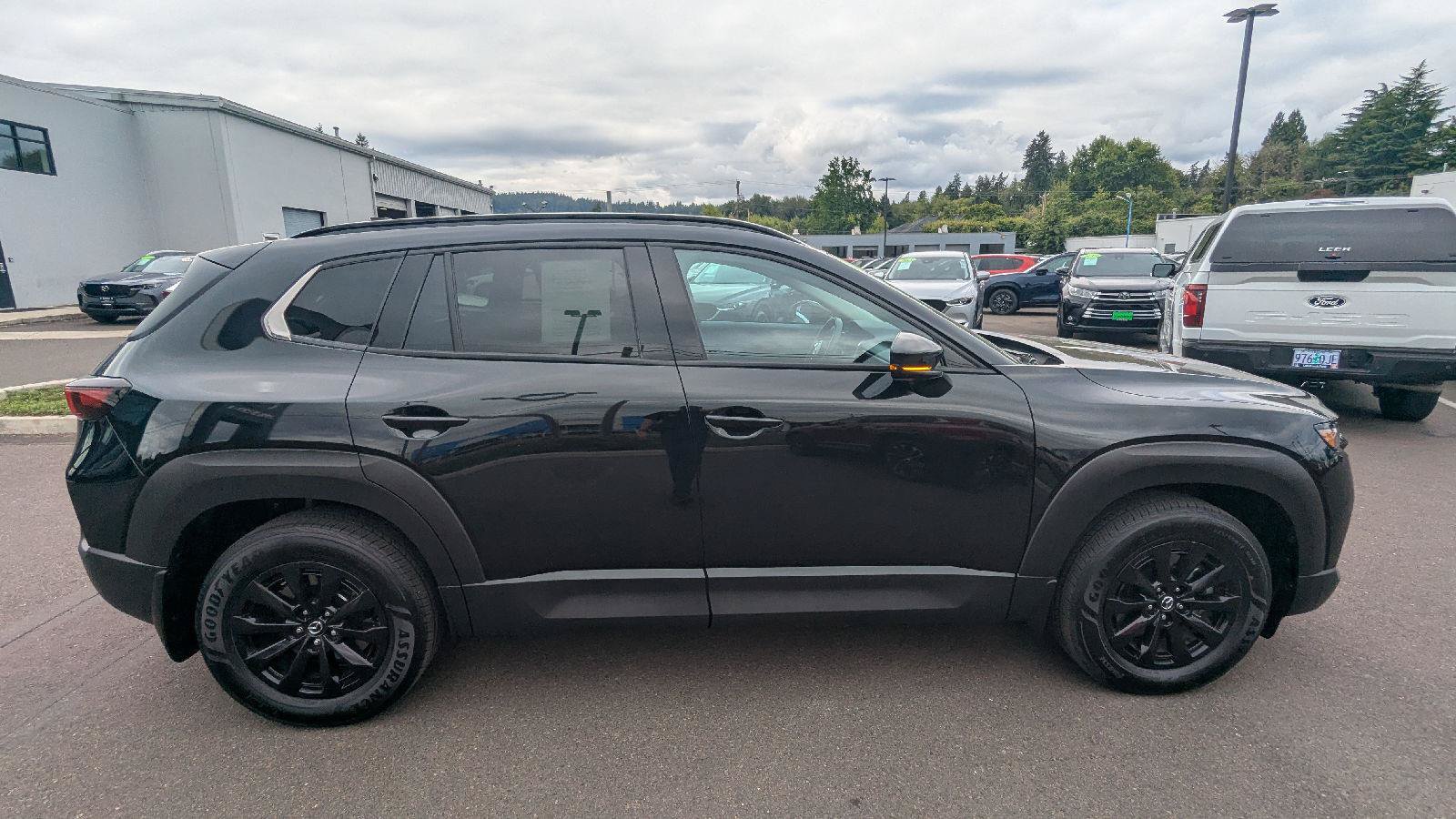 Used 2026 MAZDA CX-50 AWD 2.5 Hybrid w/ Cargo Package image 7