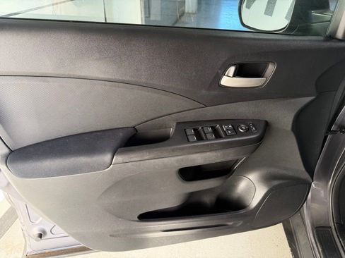 Used 2016 Honda CR-V LX image 10