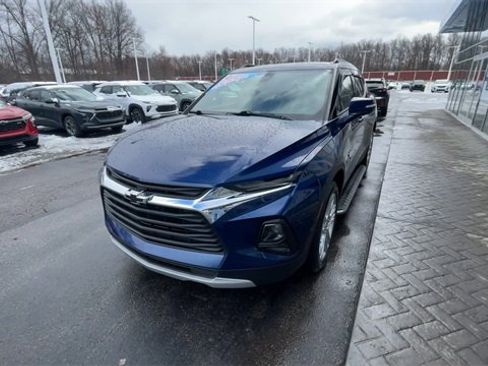 Certified 2022 Chevrolet Blazer LT image 3