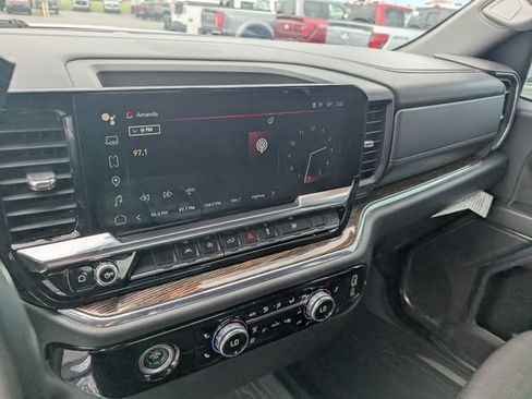 Used 2024 GMC Sierra 1500 Elevation AWD/4WD image 21
