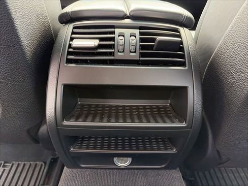 Used 2016 BMW 528i Sedan image 23