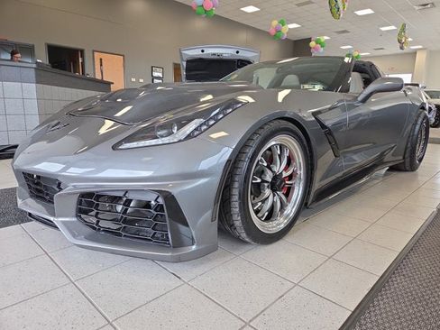 Used 2016 Chevrolet Corvette Stingray Coupe image 2