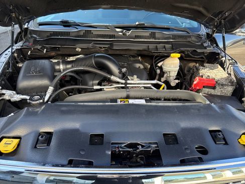 Used 2017 RAM 1500 Laramie image 22