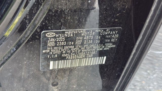 Used 2025 Hyundai Sonata Limited FWD image 32