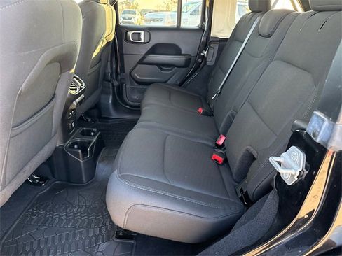 Used 2019 Jeep Wrangler Unlimited Sahara w/ Safety Group image 18