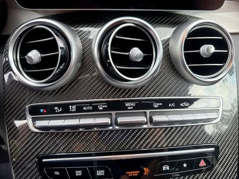 Used 2020 Mercedes-Benz GLC 63 AMG S w/ Parking Assistance Package image 17