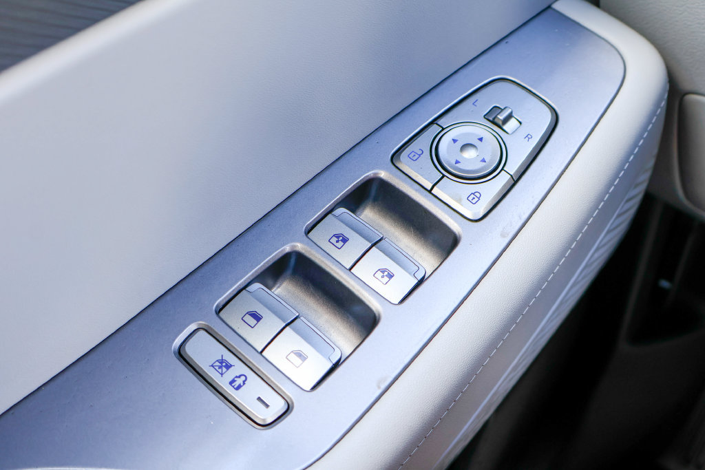 Used 2025 Hyundai Palisade SEL FWD image 18