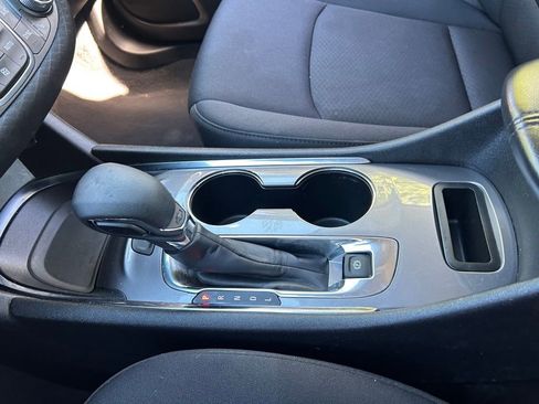 Used 2024 Chevrolet Malibu LT FWD image 29