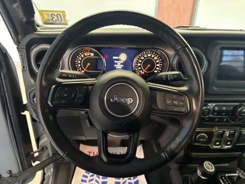 Used 2022 Jeep Wrangler Sport AWD/4WD image 26