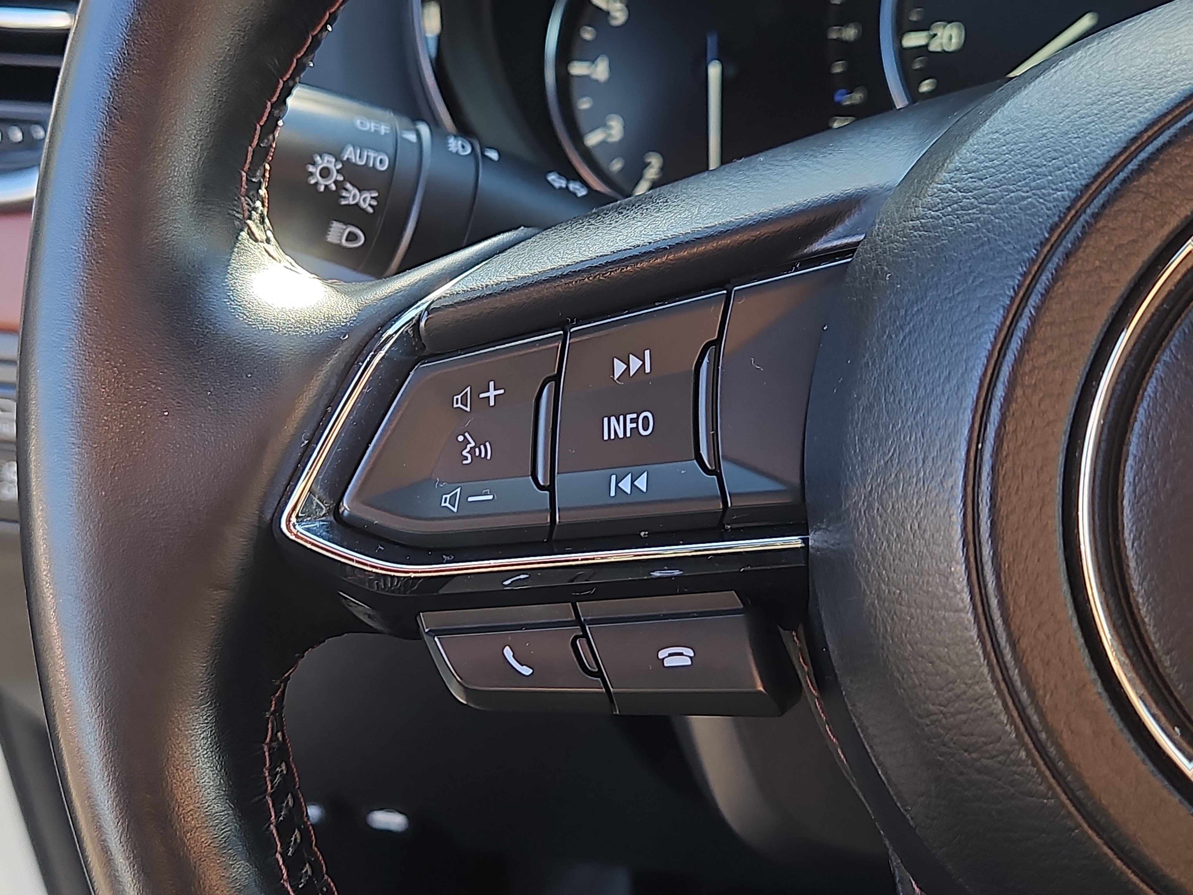 Used 2019 MAZDA CX-9 Signature AWD/4WD image 19