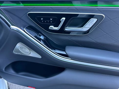 Certified 2024 Mercedes-Benz S 580 4MATIC Sedan image 19