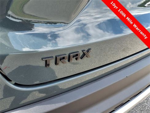 New 2025 Chevrolet Trax LT w/ Driver Confidence Package image 9