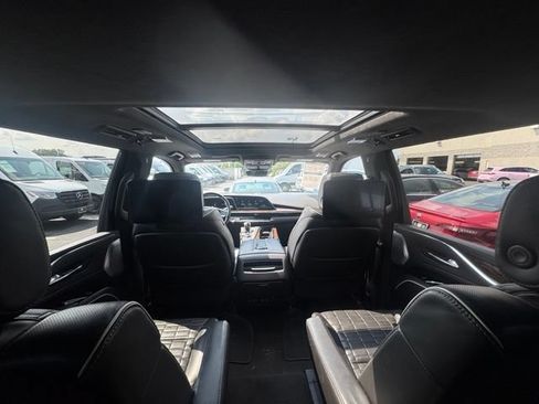 Used 2021 Cadillac Escalade ESV Sport Platinum w/ LPO, ONYX Package AWD/4WD image 23