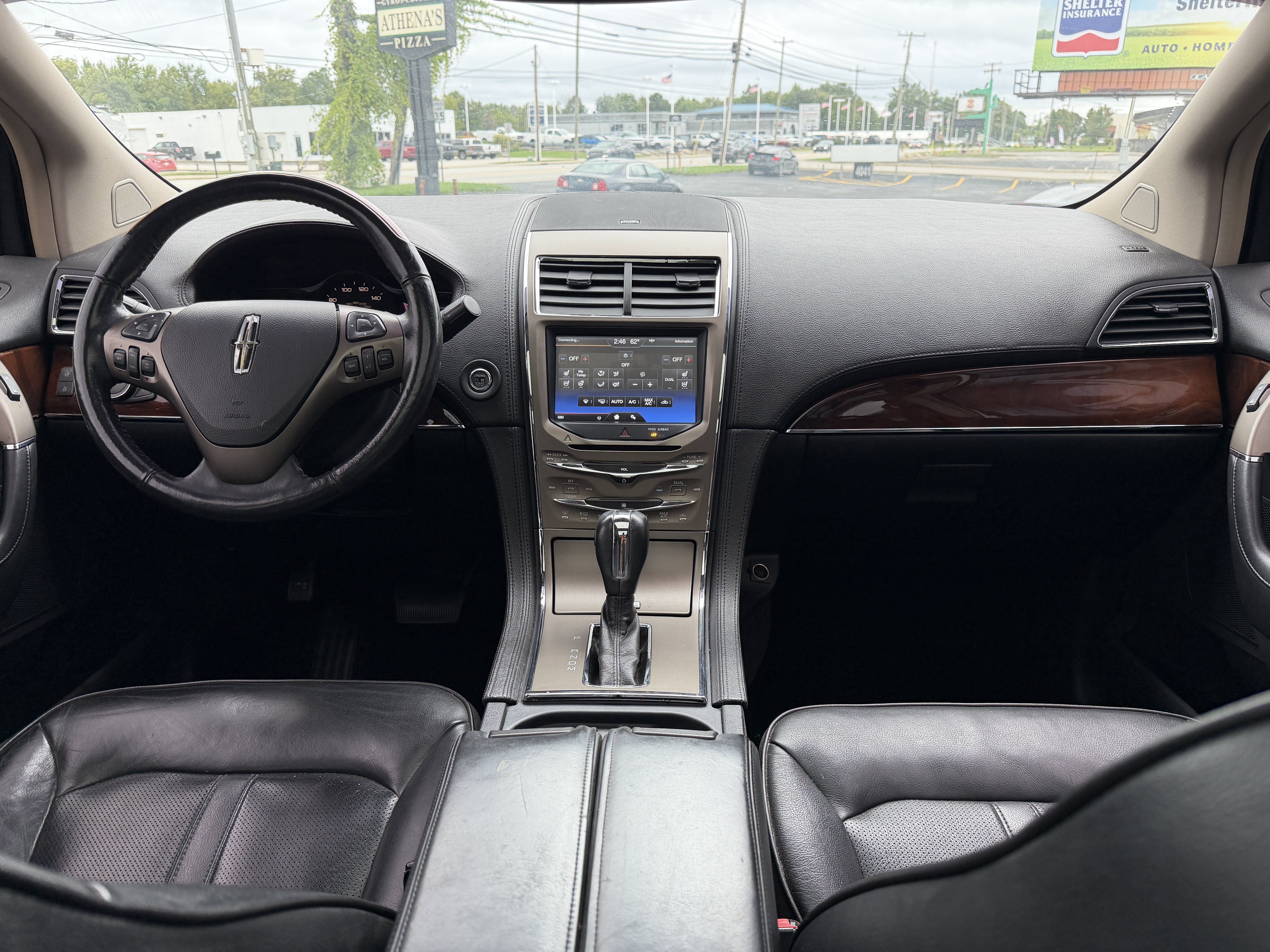 Used 2012 Lincoln MKX AWD image 17